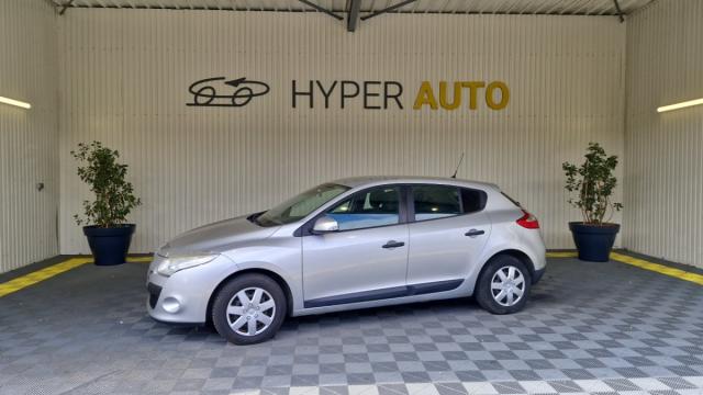 Renault Mégane Iii Berline Dci 90 Fap Eco2 Authentique