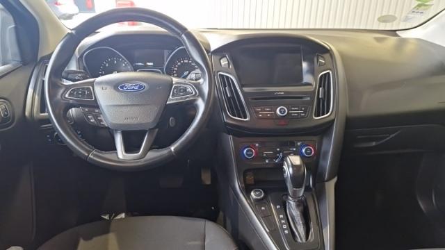 Ford Focus image 8