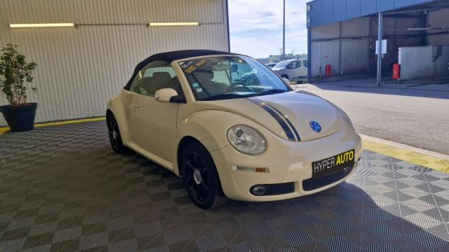 Volkswagen New Beetle image 7