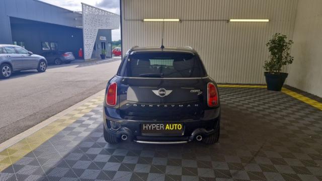 Mini Countryman image 8