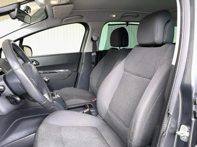 Peugeot 5008 image 9