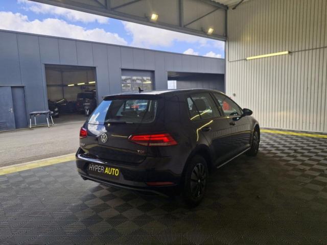 Volkswagen Golf image 8
