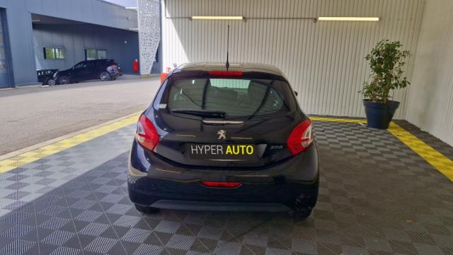 Peugeot 208 image 5
