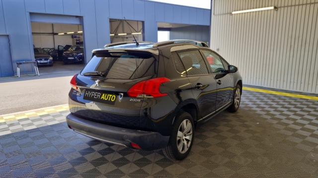 Peugeot 2008 image 3