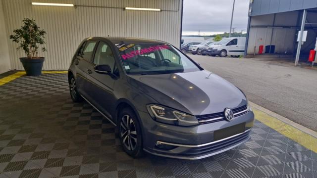 Volkswagen Golf image 6