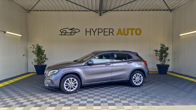 Mercedes Benz Gla 200 D 7-G Dct Inspiration