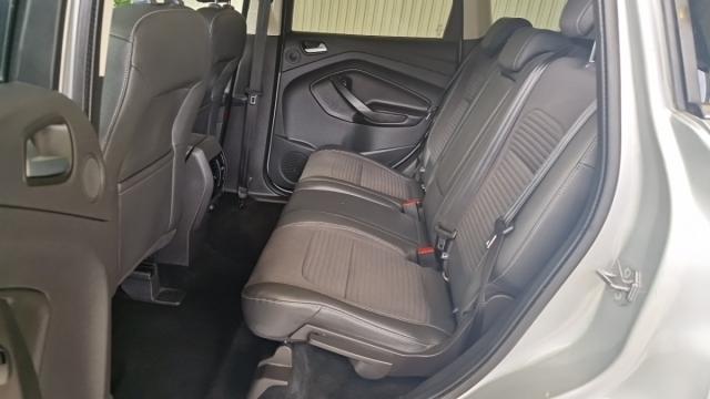 Ford Kuga image 4