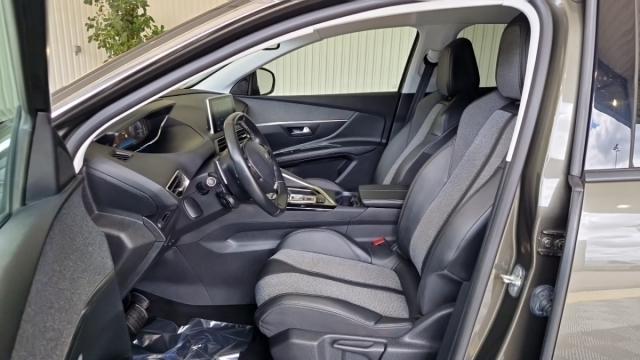 Peugeot 3008 image 7