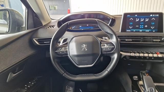 Peugeot 3008 image 8