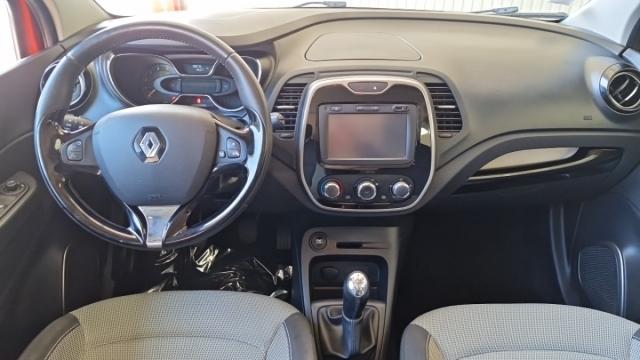 Renault Captur image 1