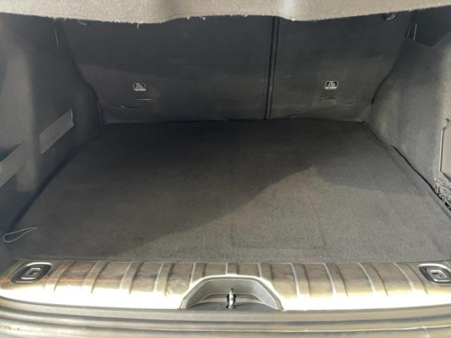 Peugeot 2008 image 8