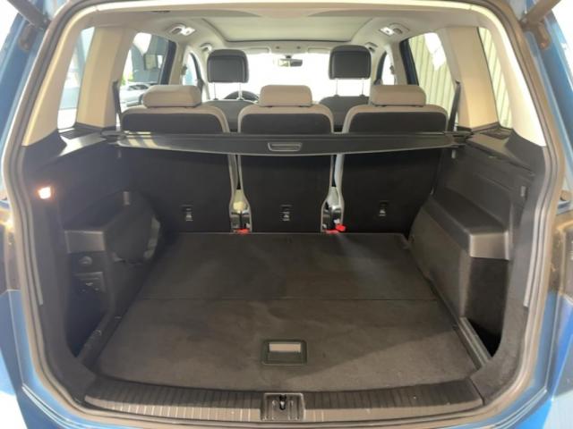 Volkswagen Touran image 3