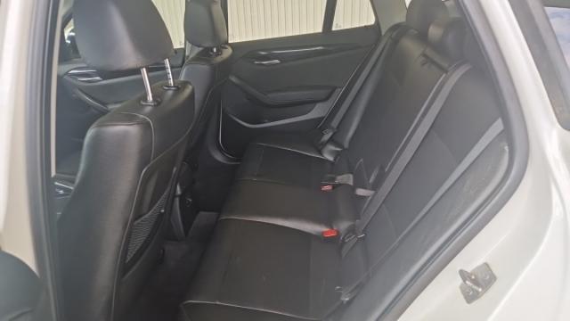 Bmw X1 image 8