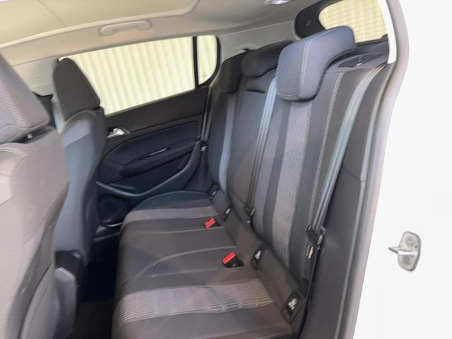 Peugeot 308 image 3