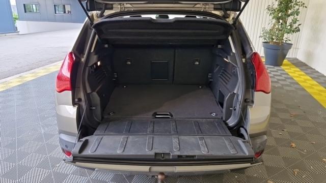 Peugeot 3008 image 8