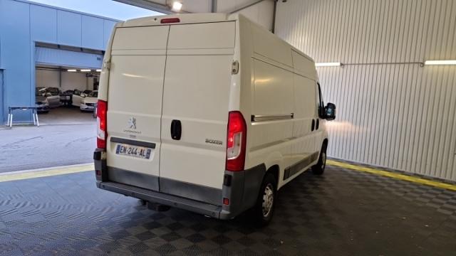 Peugeot Boxer image 3
