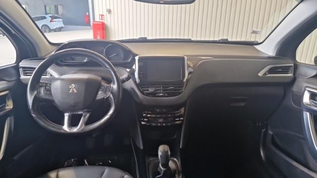Peugeot 2008 image 5