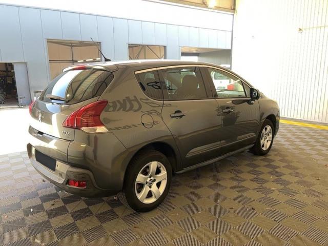 Peugeot 3008 image 1