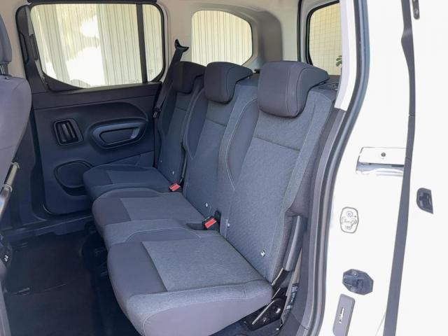Peugeot Rifter image 5