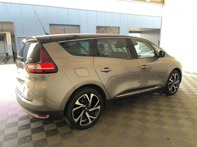 Renault Grand Scénic image 2