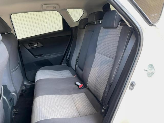 Toyota Auris image 6