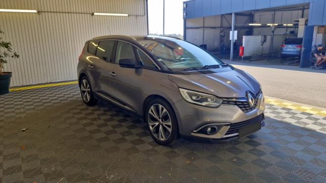 Renault Grand Scénic image 1