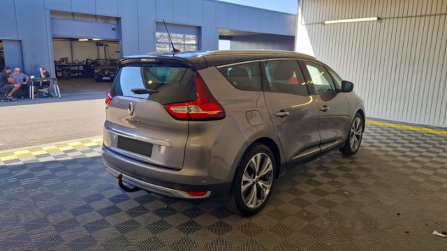 Renault Grand Scénic image 9