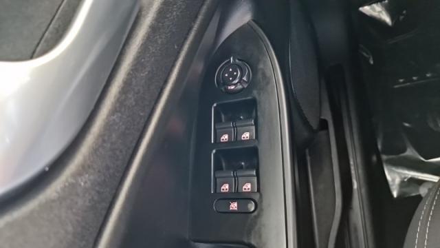 Alfa Romeo Giulietta image 6