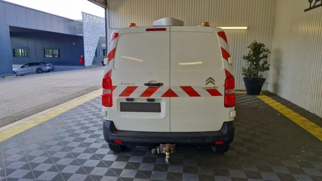 Citroen Jumpy image 2