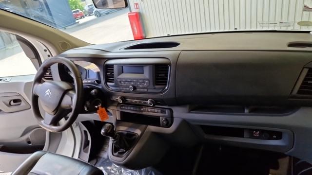 Citroen Jumpy image 4