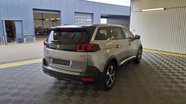 Peugeot 5008 image 9