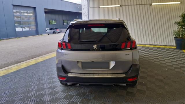 Peugeot 5008 image 4