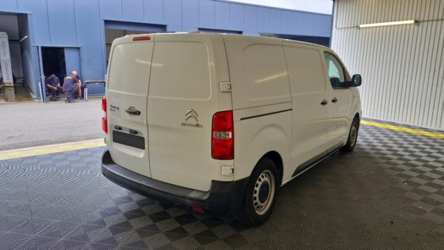 Citroen Jumpy image 8