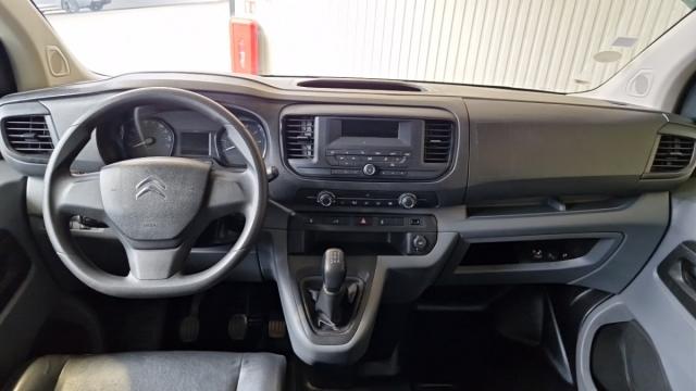 Citroen Jumpy image 3