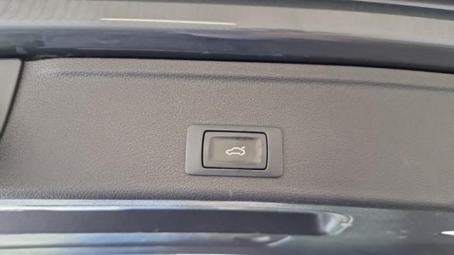 Audi A4 Avant image 6