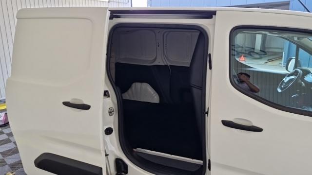 Peugeot Partner image 1