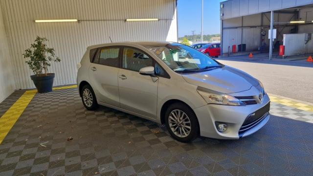 Toyota Verso image 1