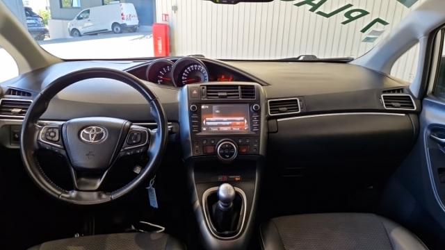 Toyota Verso image 3
