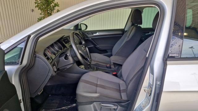 Volkswagen Golf image 3