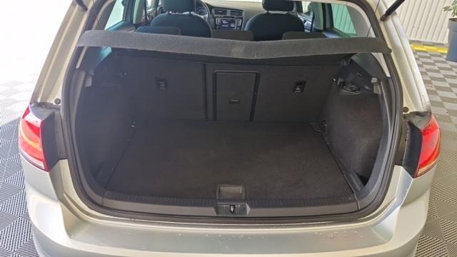 Volkswagen Golf image 7