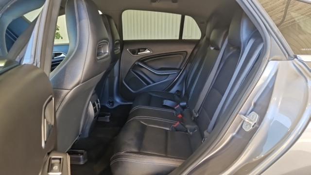 Mercedes Benz Cla Shooting Brake image 5