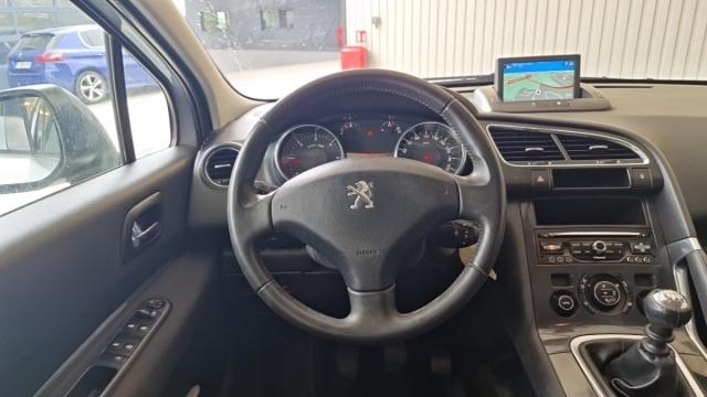 Peugeot 3008 image 8