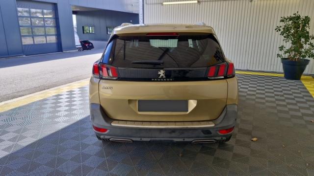 Peugeot 5008 image 7
