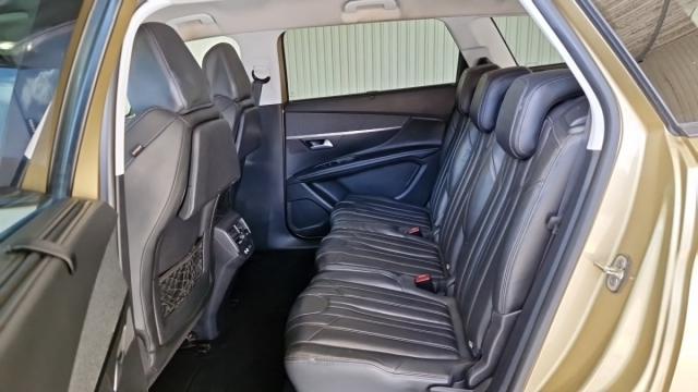 Peugeot 5008 image 6