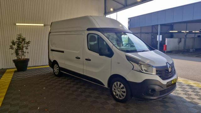 Renault Trafic image 1