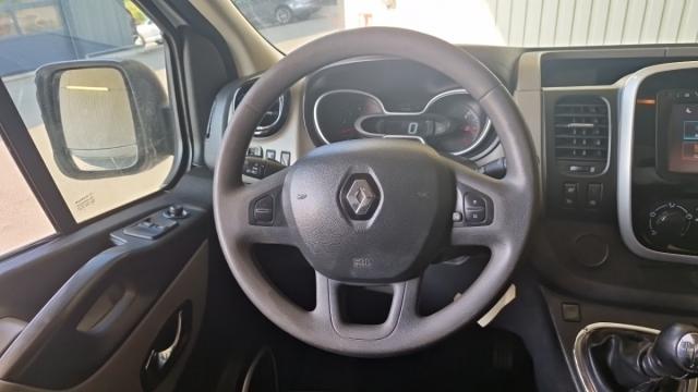 Renault Trafic image 9