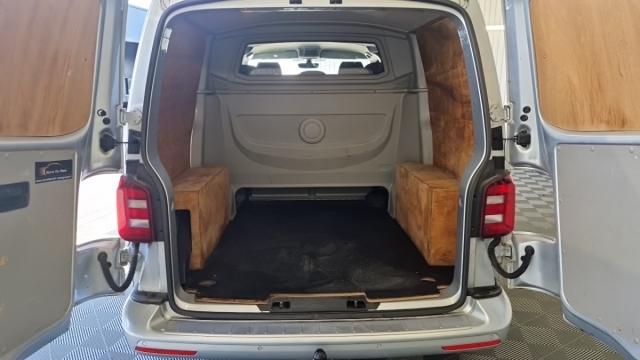 Volkswagen Transporter image 7