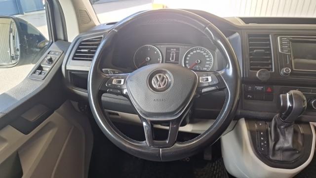 Volkswagen Transporter image 2