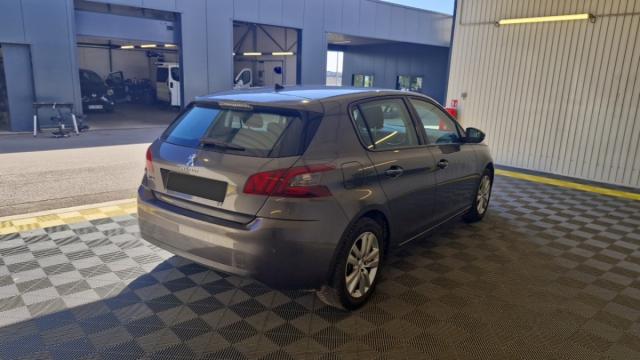 Peugeot 308 image 6