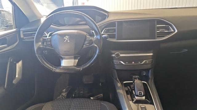 Peugeot 308 image 7